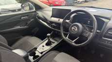 Nissan Qashqai 1.3 DiG-T MH N-Connecta 5dr Petrol Hatchback